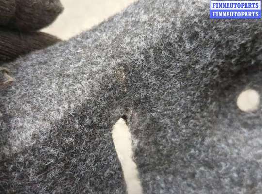 купить Обшивка крышки (двери) багажника на Chrysler 300C 2011-2015