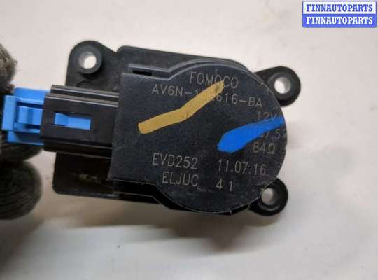 Моторчик заслонки печки