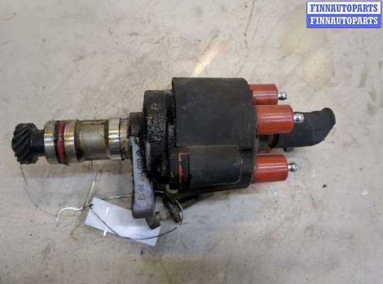 Распределитель зажигания (трамблёр) MB1461350 на Mercedes 190 W201