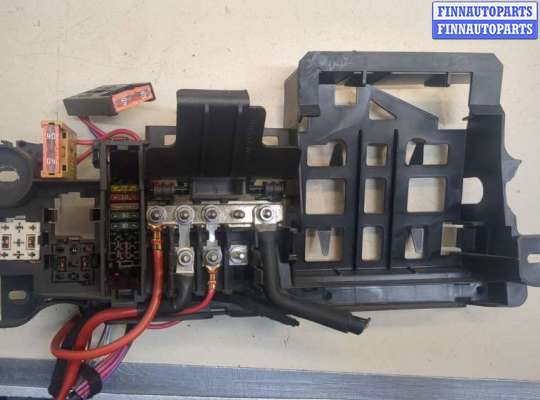 купить Блок предохранителей на Audi A8 (D3) 2002-2010