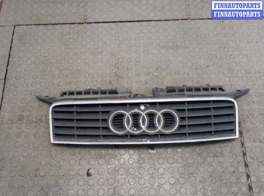 купить Решетка радиатора на Audi A3 (8PA) 2004-2008