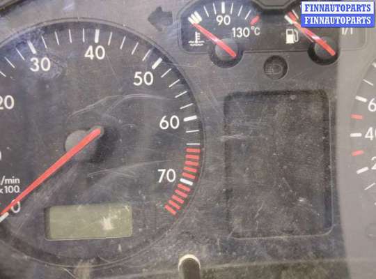 купить Щиток приборов (приборная панель) на Volkswagen Golf 4 1997-2005