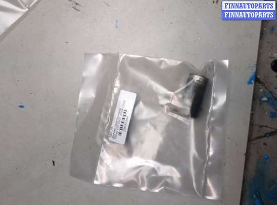 Купить Датчик парктроника на Volvo V70 2001-2008 Датчик парктроника VL528641 на Volvo V70 2001-2008