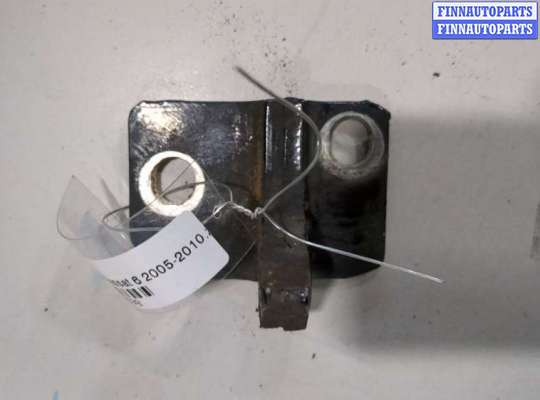 купить Петля двери на Volkswagen Passat 6 2005-2010