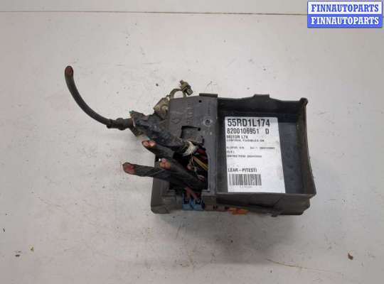 купить Блок предохранителей на Renault Laguna 2 2001-2007