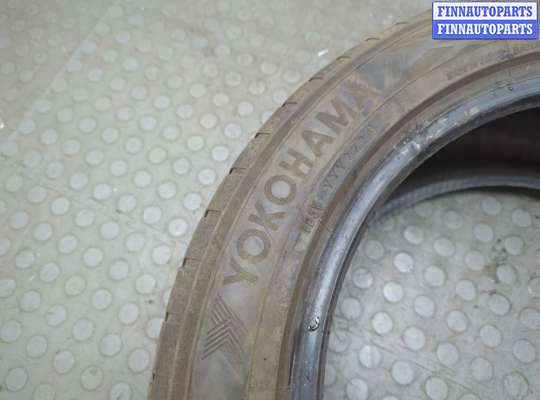купить Пара шин на BMW X3 E83 2003-2010
