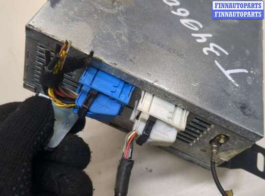 купить Блок управления радиоприемником на Land Rover Range Rover 3 (LM) 2002-2012