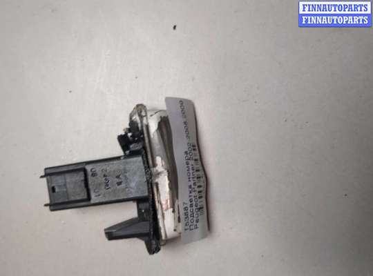 купить Подсветка номера на Peugeot Partner 2002-2008