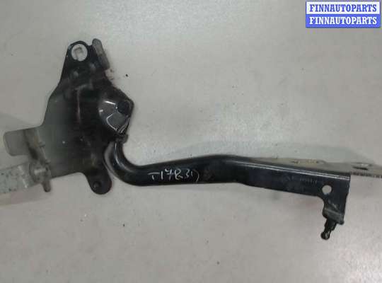 купить Петля капота на Renault Scenic 2012-2016