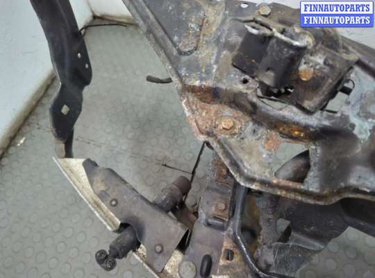 купить Рамка передняя (телевизор) на Mercedes CLK W209 2002-2010