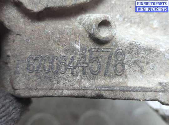 купить Кронштейн полуоси на Renault Megane 3 2009-2016