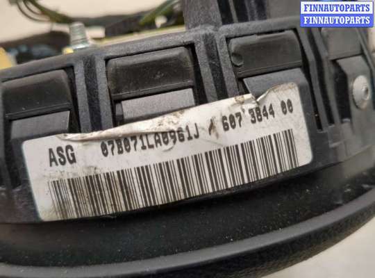 Подушка безопасности водителя (AirBag) на BMW 6 (E63/E64)