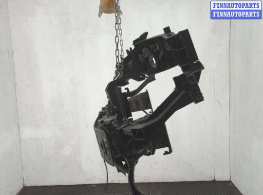 купить Рамка передняя (телевизор) на Ford Kuga 2008-2012