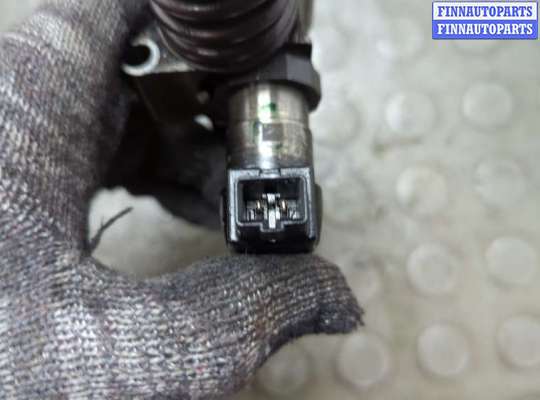 купить Форсунка топливная на Volkswagen Passat 6 2005-2010