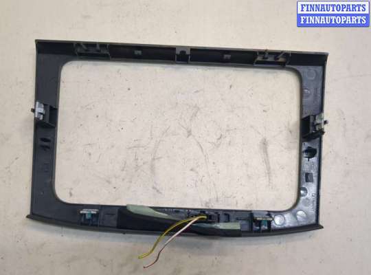 купить Рамка под магнитолу на Volkswagen Passat CC 2008-2012