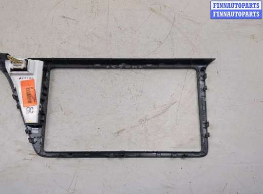 купить Рамка под магнитолу на Toyota C-HR 2016-2023