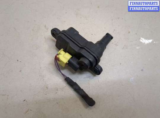 Купить Электропривод запирания бака на Volkswagen Passat 8 2015- Электропривод запирания бака VG2575173 на Volkswagen Passat 8 2015-