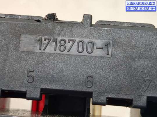 купить Блок предохранителей на Renault Scenic 2003-2009