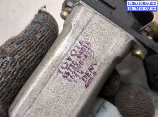 Моторчик люка на Pontiac Vibe