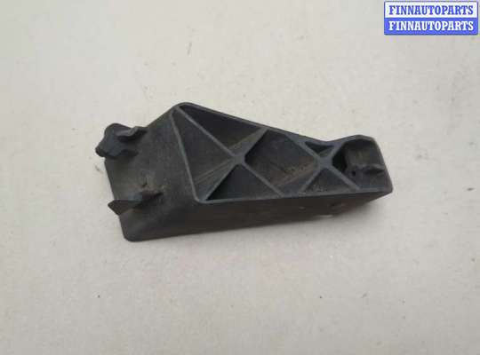 Кронштейн бампера VG2537991 на Volkswagen Touareg 2010-2014