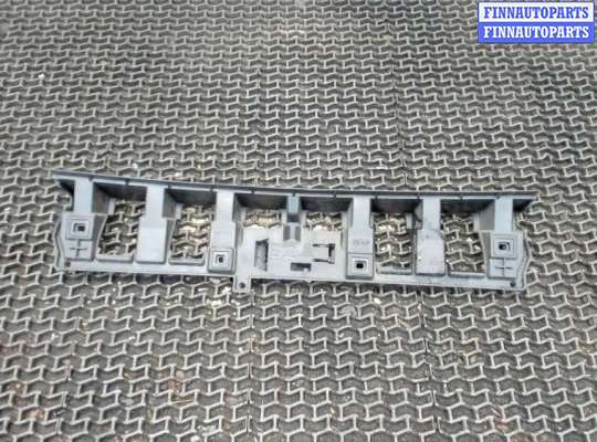 купить Кронштейн бампера на Volvo C30 2006-2013