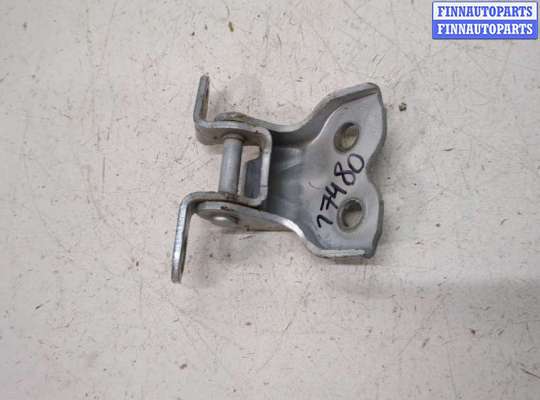 Петля двери TT847883 на Pontiac Vibe 1 2002-2008