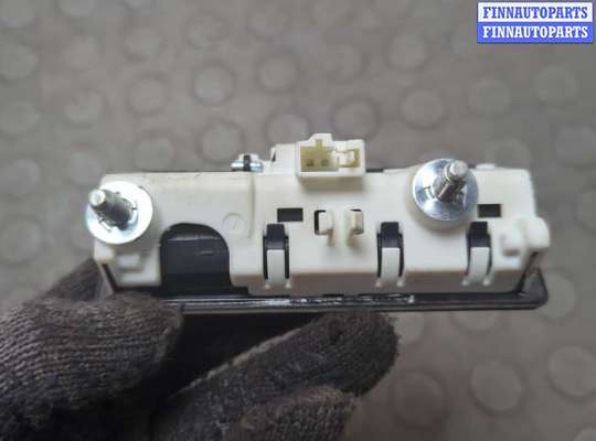 купить Кнопка открывания багажника с крышки на Audi A4 (B8) 2007-2015