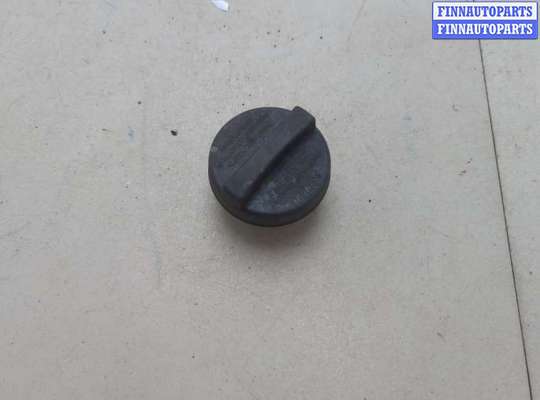 Пробка топливного бака CRQ2467 на Chrysler Pacifica 2003-2008
