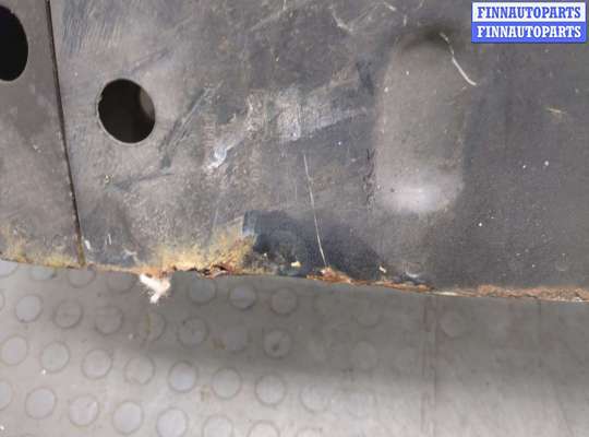 купить Рамка передняя (телевизор) на Ford C-Max 2002-2010