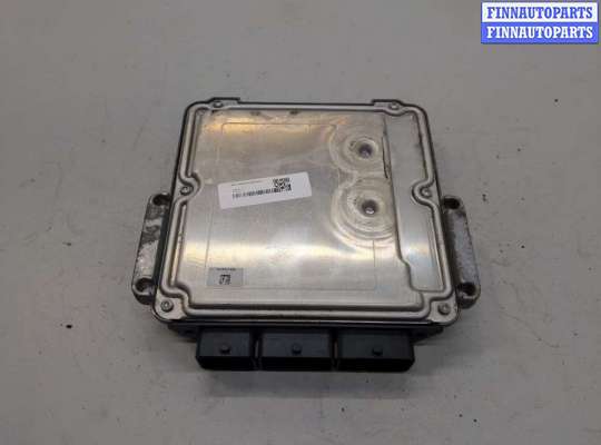 Блок управления двигателем RN1574654 на Nissan Primastar 2001-2025