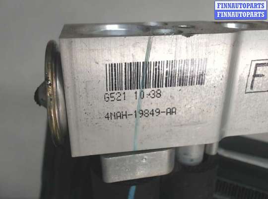 Радиатор кондиционера салона NS427044 на Nissan Pathfinder 2004-2014