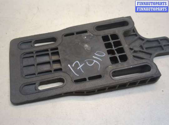 купить Кронштейн бампера на Mercedes S W220 1998-2006