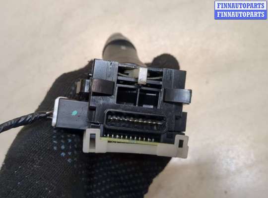 купить Переключатель поворотов на Citroen C-Crosser 2007-2013