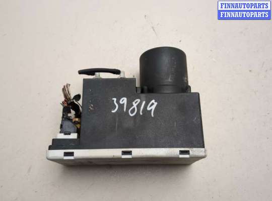 Компрессор центрального замка AU1734184 на Audi A4 (B5) 1994-2000
