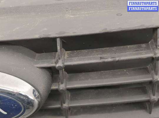 купить Решетка радиатора на Ford Focus 2 2008-2011