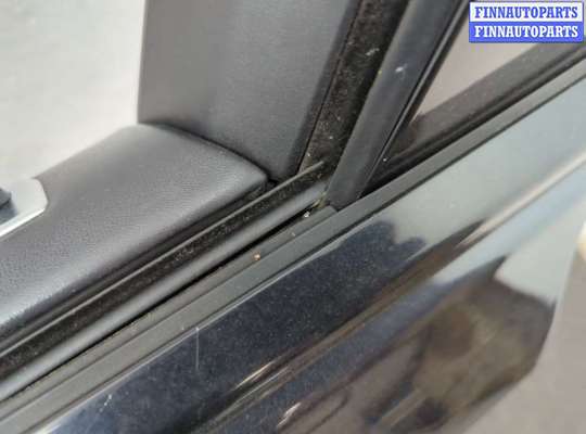 Дверь боковая