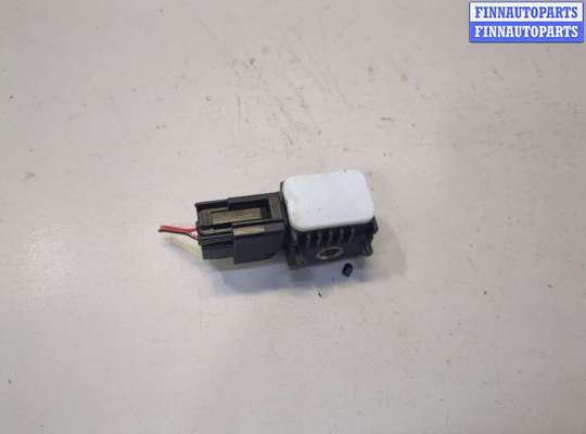 Датчик удара MZ584608 на Mazda CX-9 2012-2016