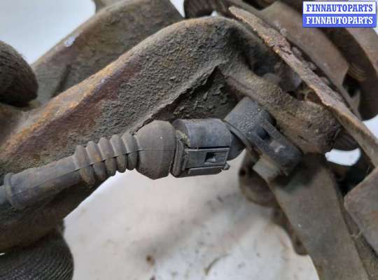 купить Ступица (кулак, цапфа) на Volkswagen Golf 4 1997-2006