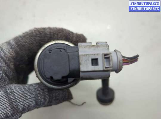 Клапан рециркуляции газов (EGR) на Volkswagen Golf IV (1J)