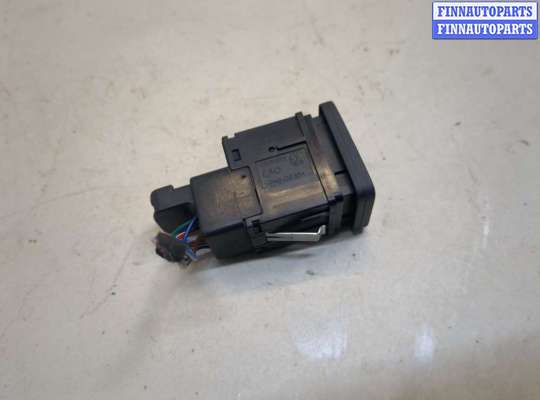 купить Кнопка стояночного тормоза (ручника) на Volkswagen Passat CC 2008-2012