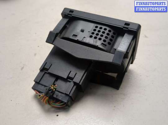 Переключатель света на Ford Focus II