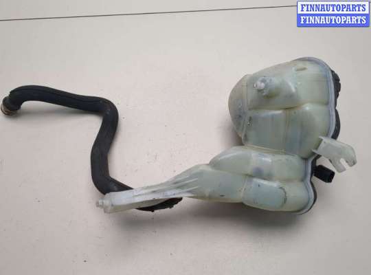 купить Патрубок охлаждения на Mercedes S W221 2005-2013