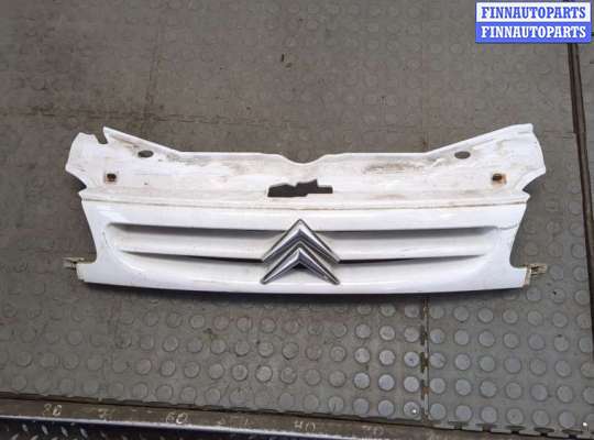 купить Решетка радиатора на Citroen Berlingo 1997-2002