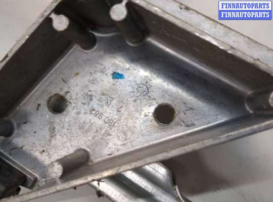купить Механизм стеклоочистителя (трапеция дворников) на Peugeot 307 2001-2008