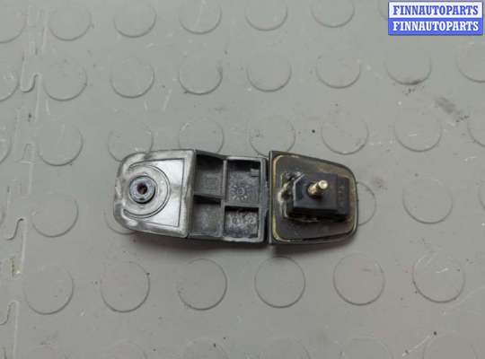 купить Петля заднего стекла на Mazda Tribute 2001-2007