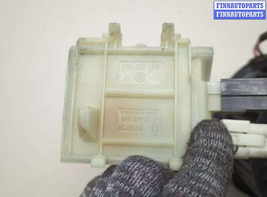 купить Сопротивление отопителя (моторчика печки) на Volkswagen Passat 4 1993-1997