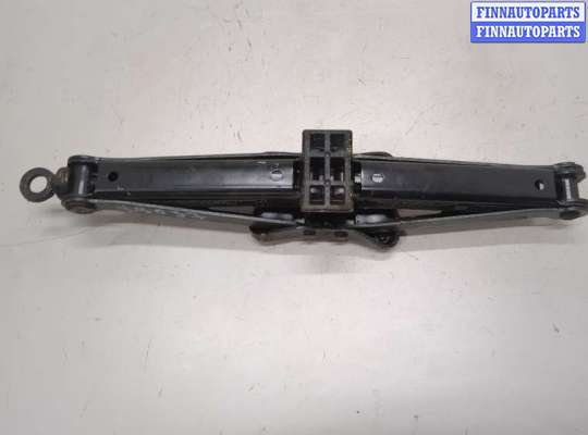 Домкрат RN1578274 на Renault Megane 3 2009-2016