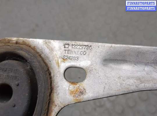 купить Кронштейн глушителя на Buick Regal 2009-2017