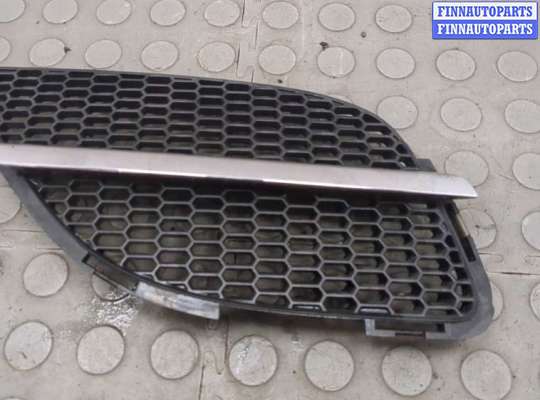 купить Решетка радиатора на Nissan Almera N16 2000-2006