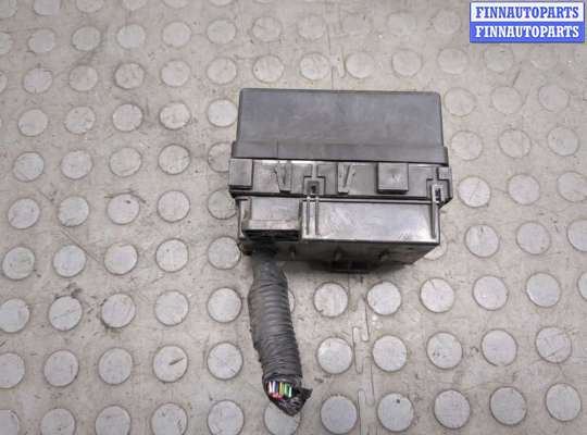 купить Блок реле на Infiniti QX56 2010-2013